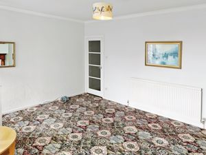 Living room- click for photo gallery